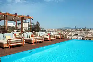 Grand Rooftop Pool 